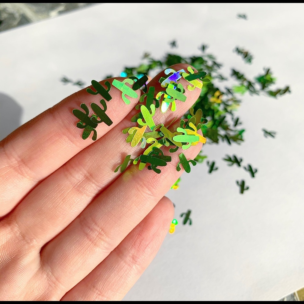 Holographic Cactus Nail glitter